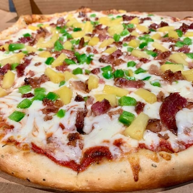 12" Hawaiian Pizza.